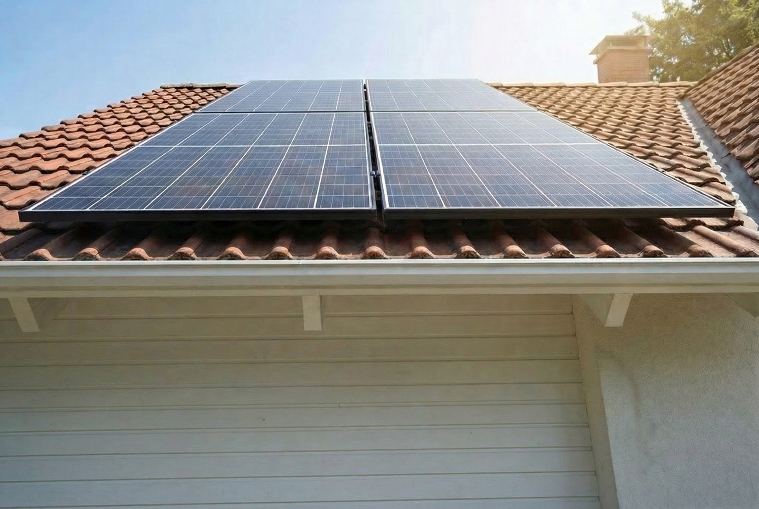 4 Solarmodule Parallel an Microwechselrichter anschließen